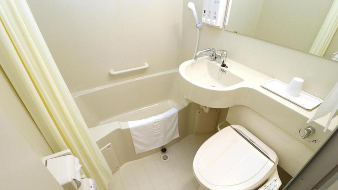 Toyoko Inn Osaka Tenjinbashi-Suji Rokuchome Екстер'єр фото