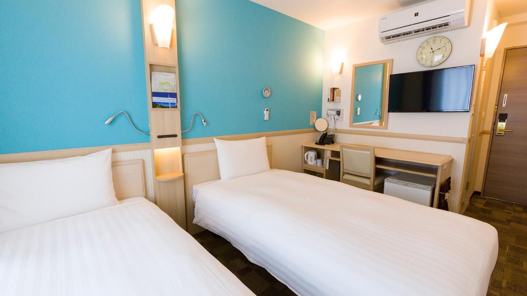 Toyoko Inn Osaka Tenjinbashi-Suji Rokuchome Номер фото